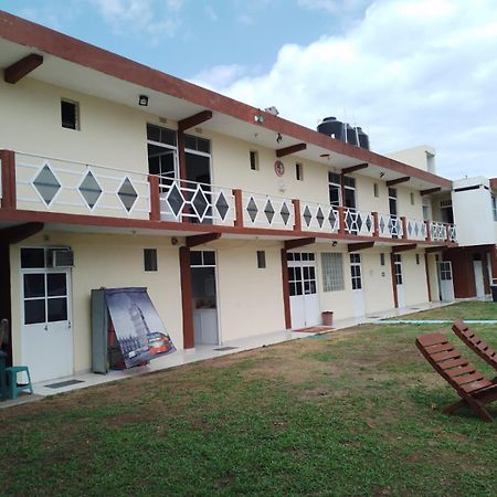 Hotel Maria Ines Веракруз Екстериор снимка